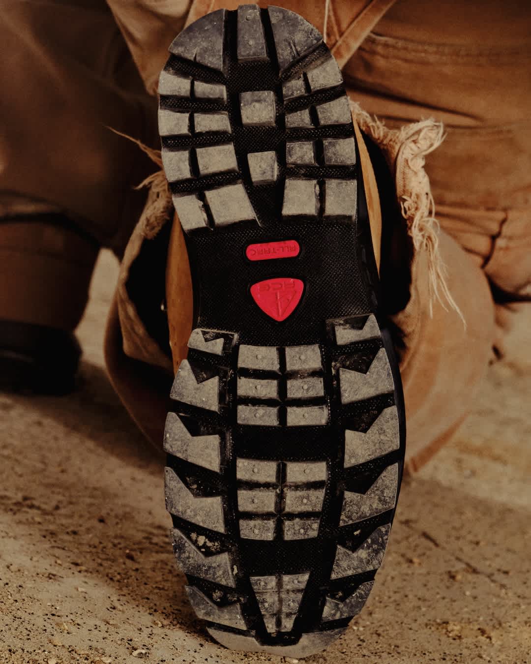 Air Max Goadome Low 'Taupe and Black' (IU5915-200) — releasedatum