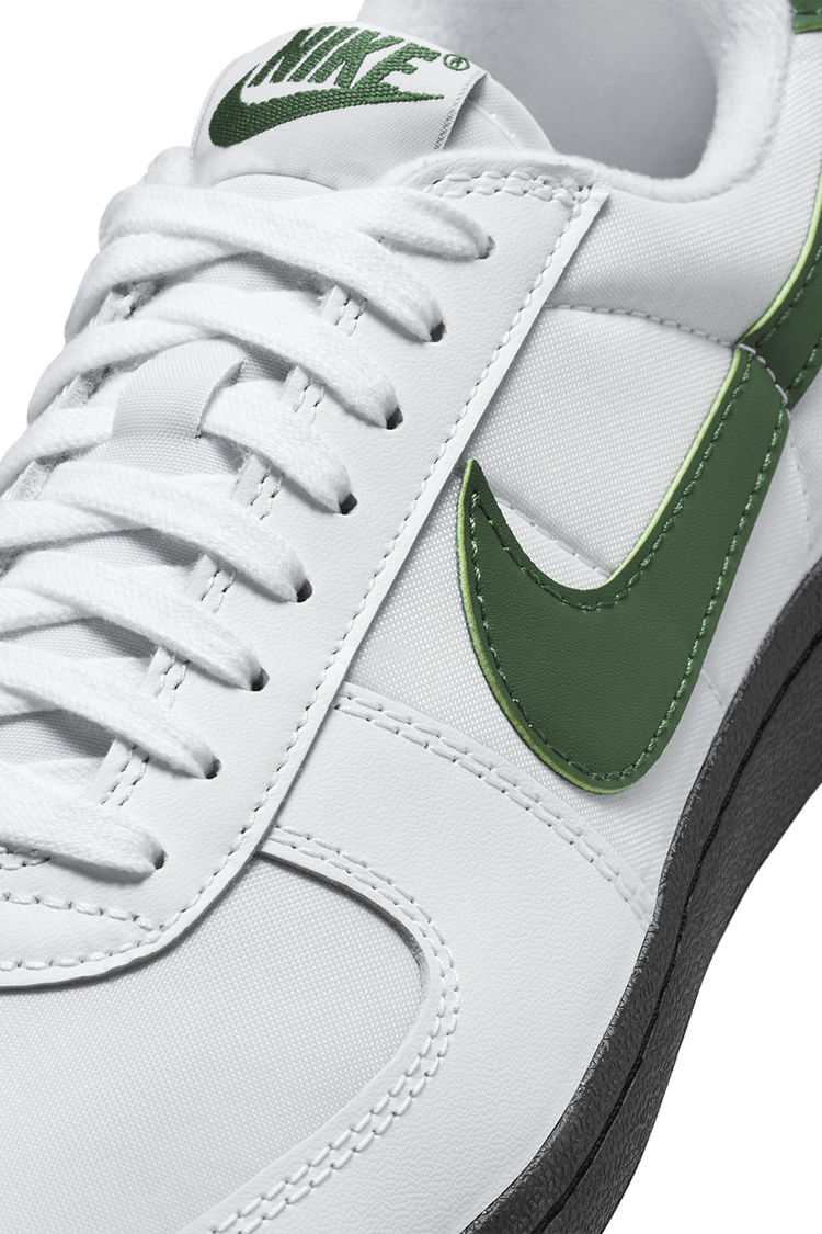 Field General '82 "White and Gorge Green" (FQ8762-104) – Data de lançamento