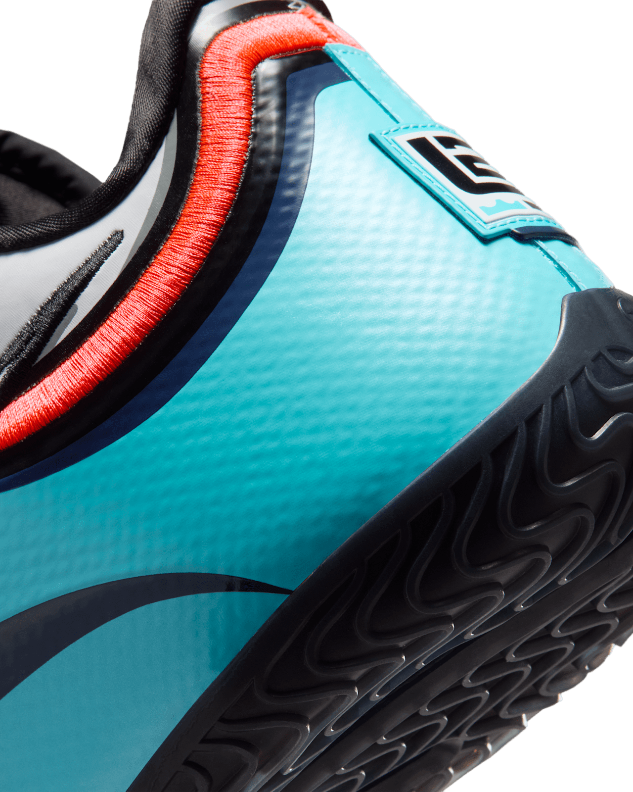 Fecha de lanzamiento de los LeBron XXIII "Baltic Blue and Bright Crimson" (IM5125-401)