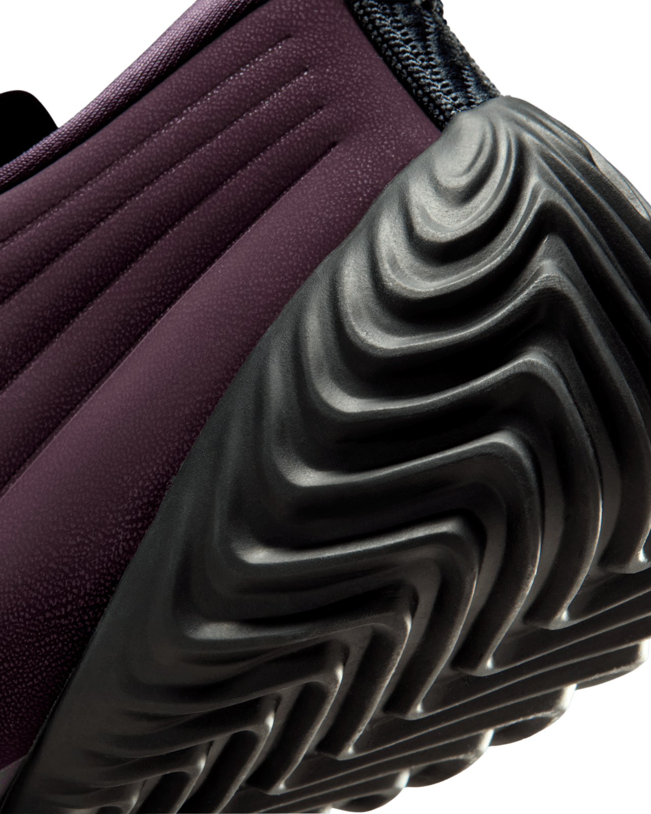 วันเปิดตัว Astra Ultra "Port Wine and Black" ผู้หญิง (FZ5778-601)