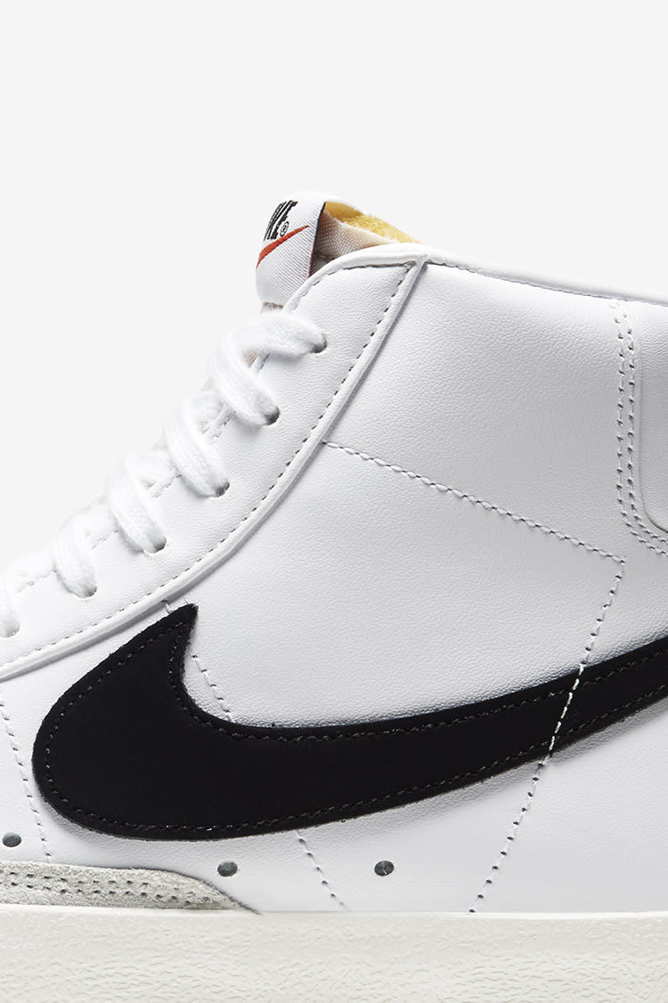 Women’s Blazer Mid ‘77 'White/Black' Release Date