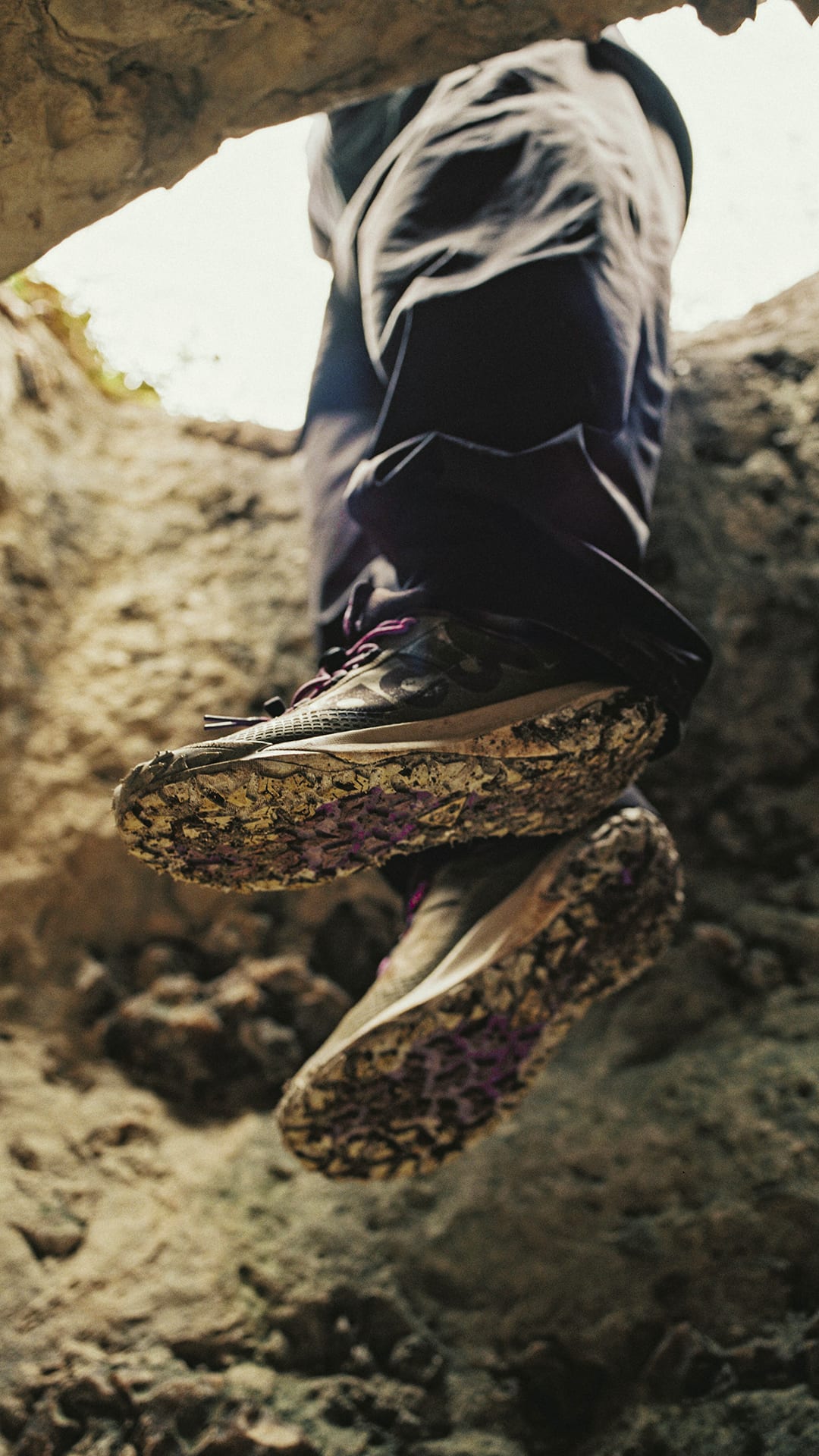 Street SNKRS: ACG Mountain Fly 2 Low