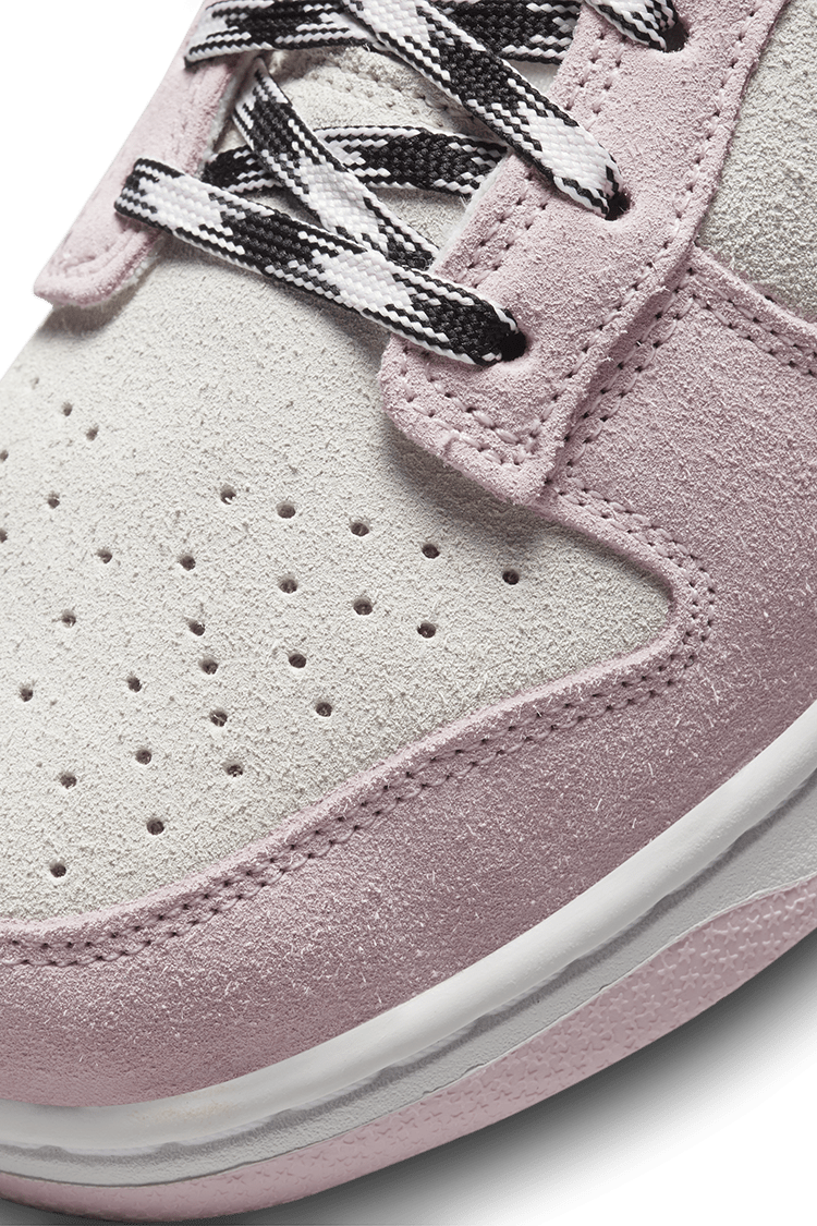 Women's Dunk Low 'LX Pink Foam' (DV3054-600) Release Date