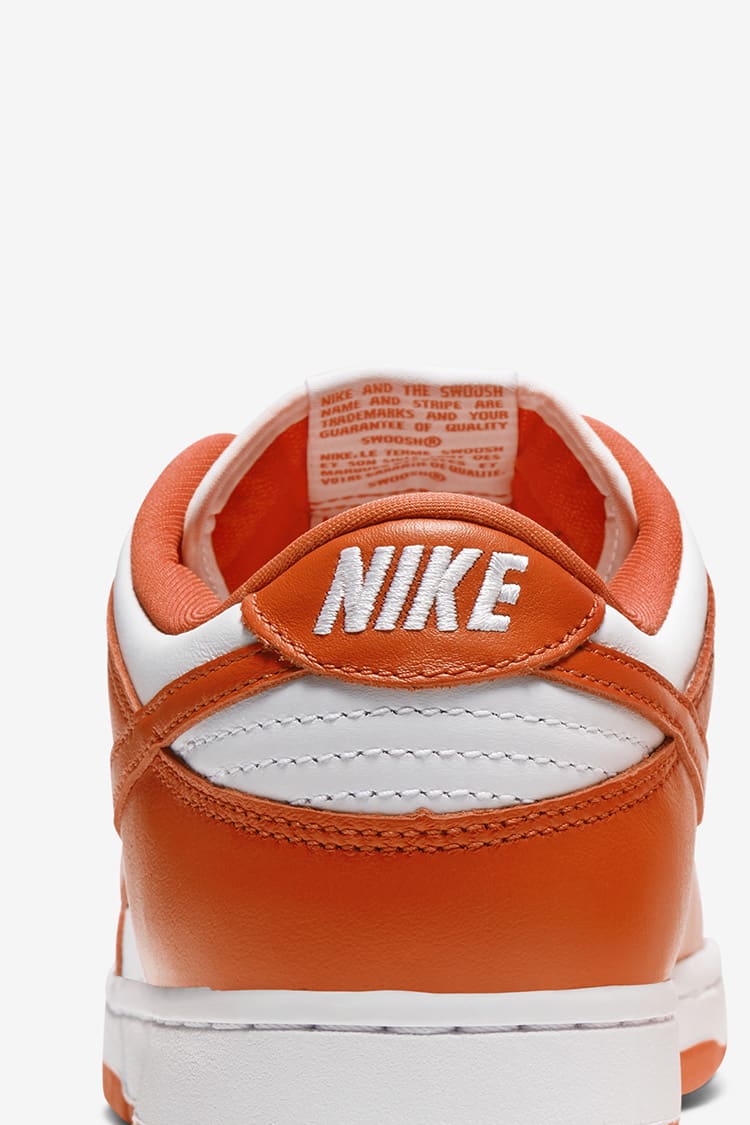 Fecha de lanzamiento de las Dunk Low Orange Blaze Nike SNKRS