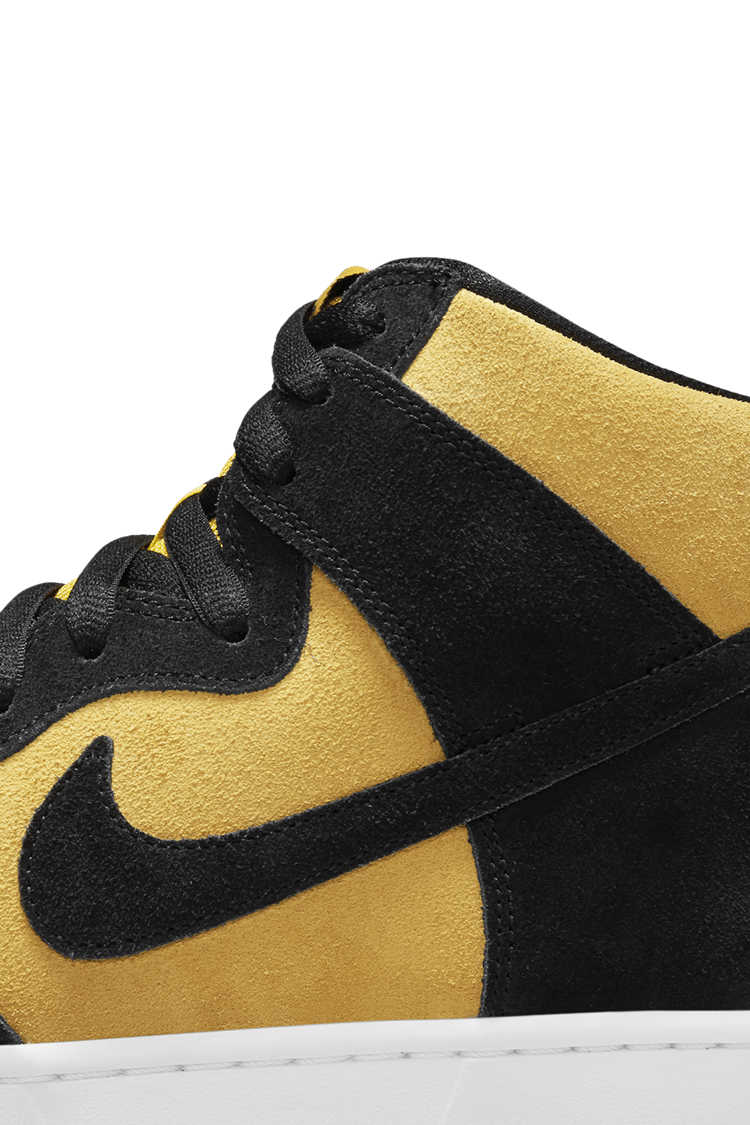 วันเปิดตัว SB Dunk High Pro “Maize and Black”