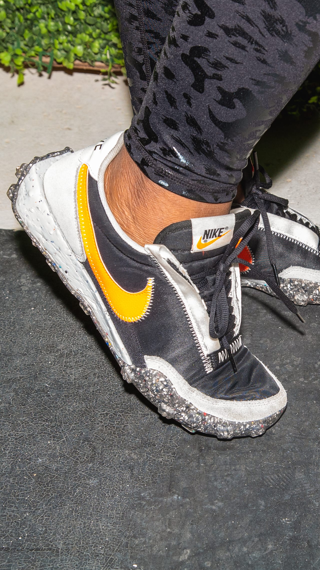 【NIKE公式】Street SNKRS：The Art of Ease: Art Basel