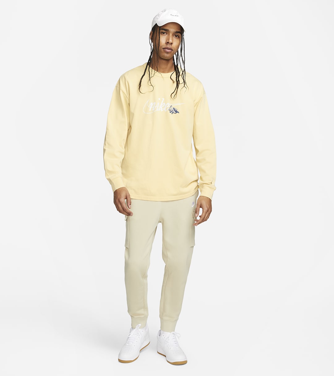 วันเปิดตัว Chinese New Year Apparel Collection