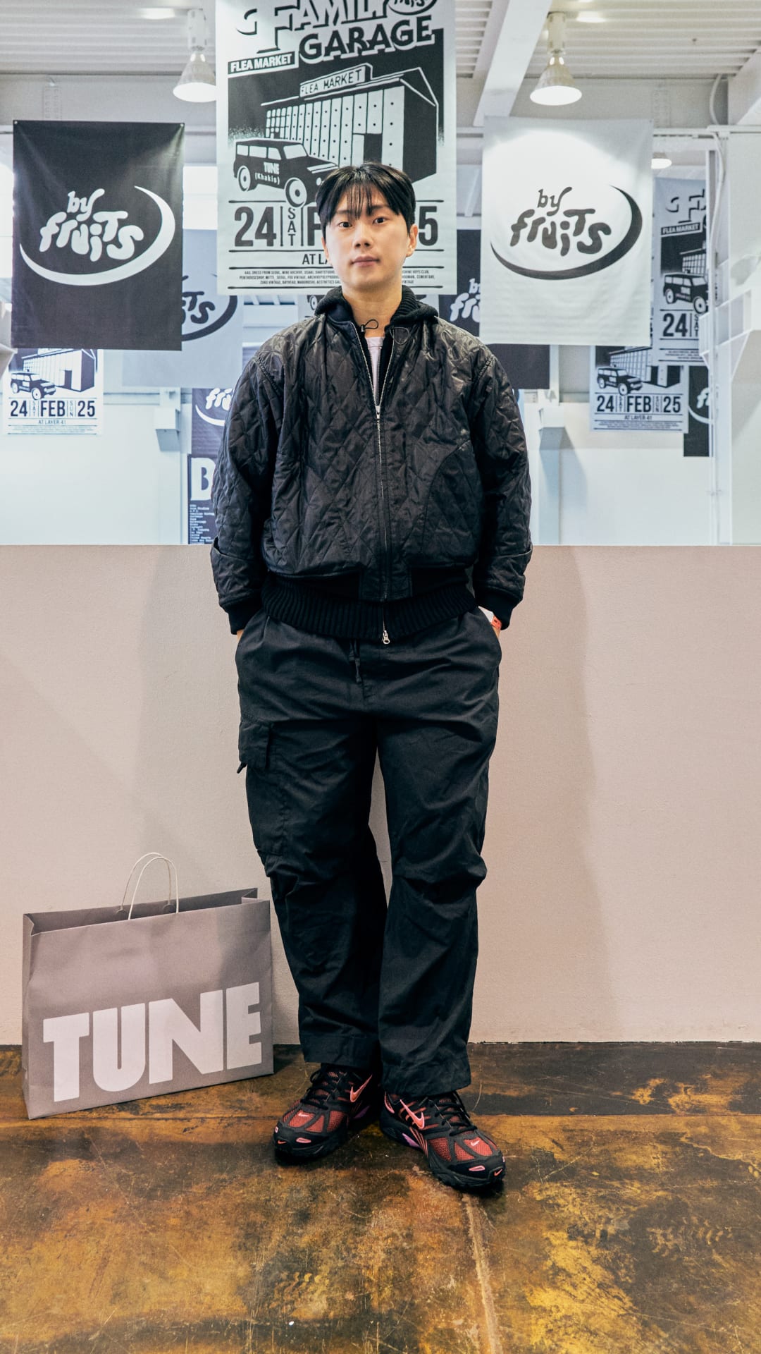 Street SNKRS: TUNE & Khakis Flea Market Part. 2