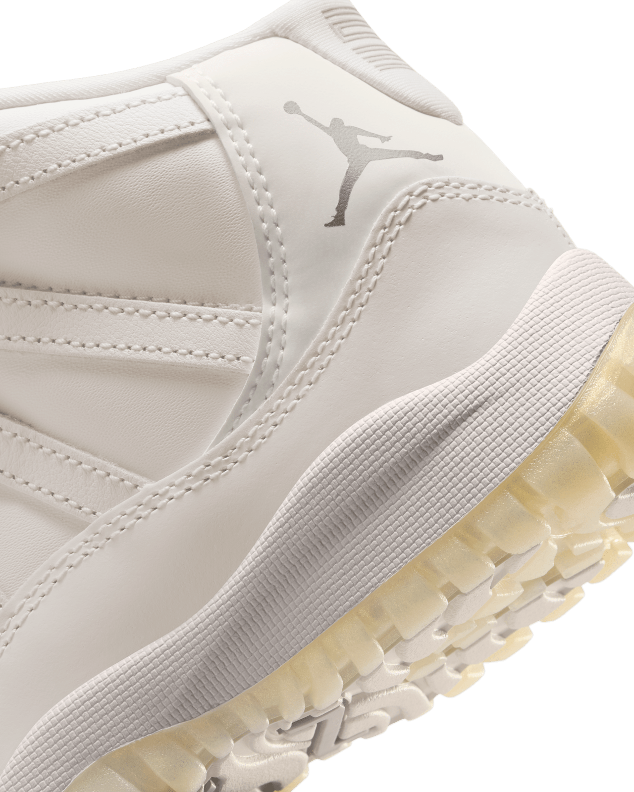 Little Kids' Jordan 11 'Pearl' (DO3857-110)