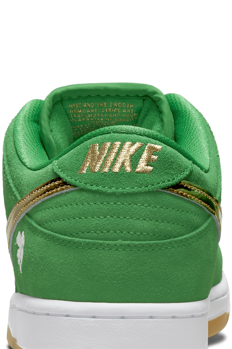 Fecha de lanzamiento del SB Dunk Low Pro "Shamrock" (BQ6817-303)