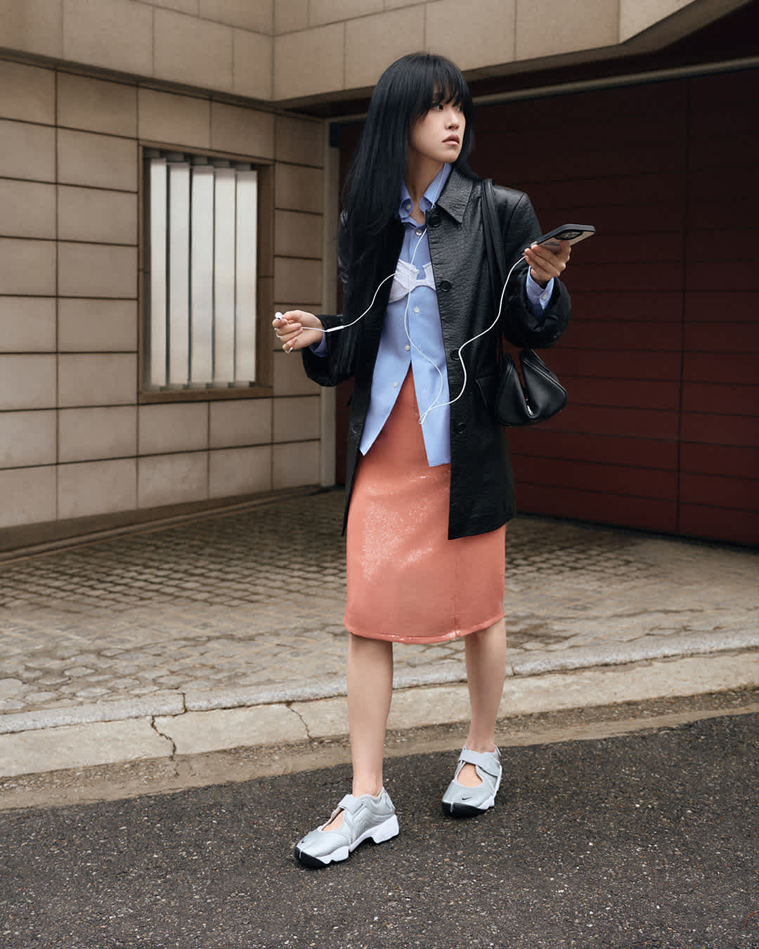 Street SNKRS: NIKE X LABELHOOD SPACE