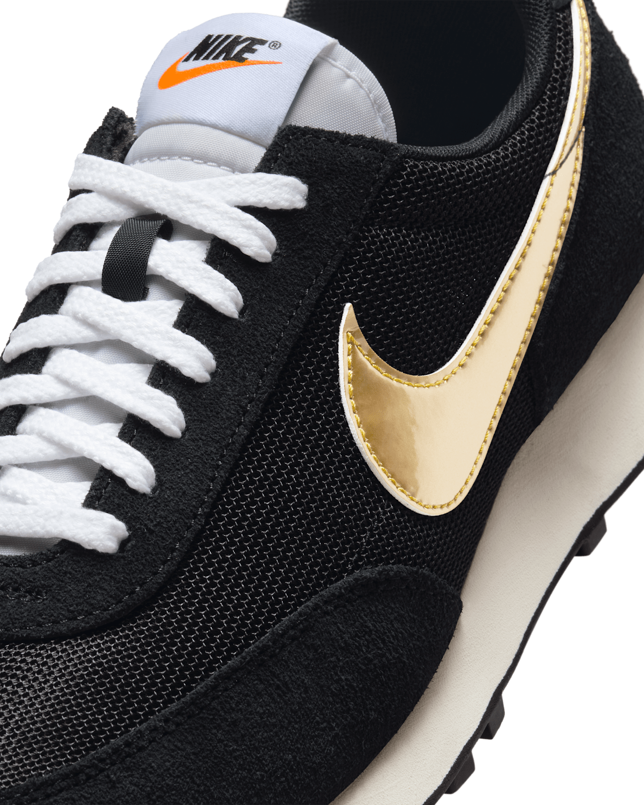 ナイキ レディース シューズ Nike Daybreak スニーカー Black llic Gold/White NIKE公式】デイブレイク 'Black and Metallic Gold' (BV7725-003/NIKE