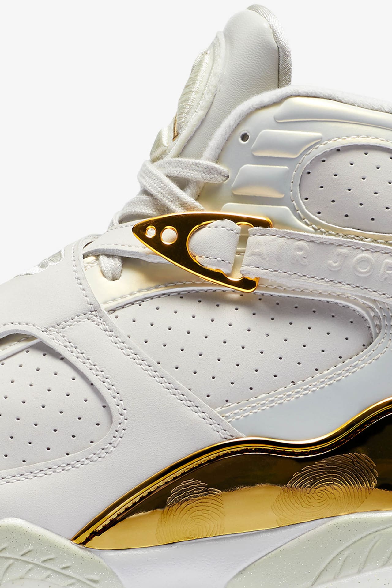 Air Jordan 8 Retro 'Championship Trophy' Release Date