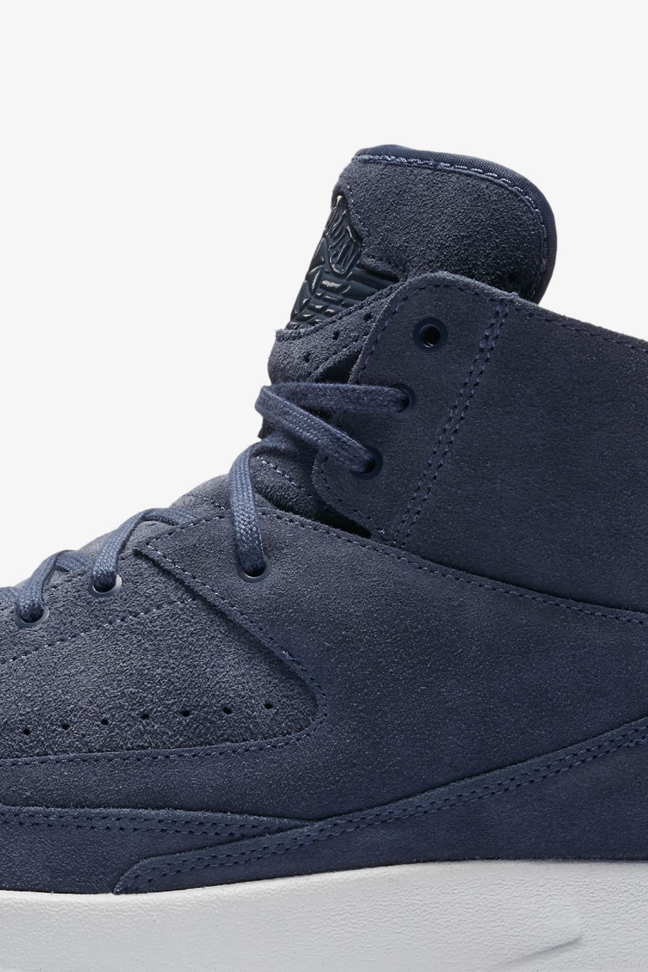 Jordan 2 decon thunder blue hotsell