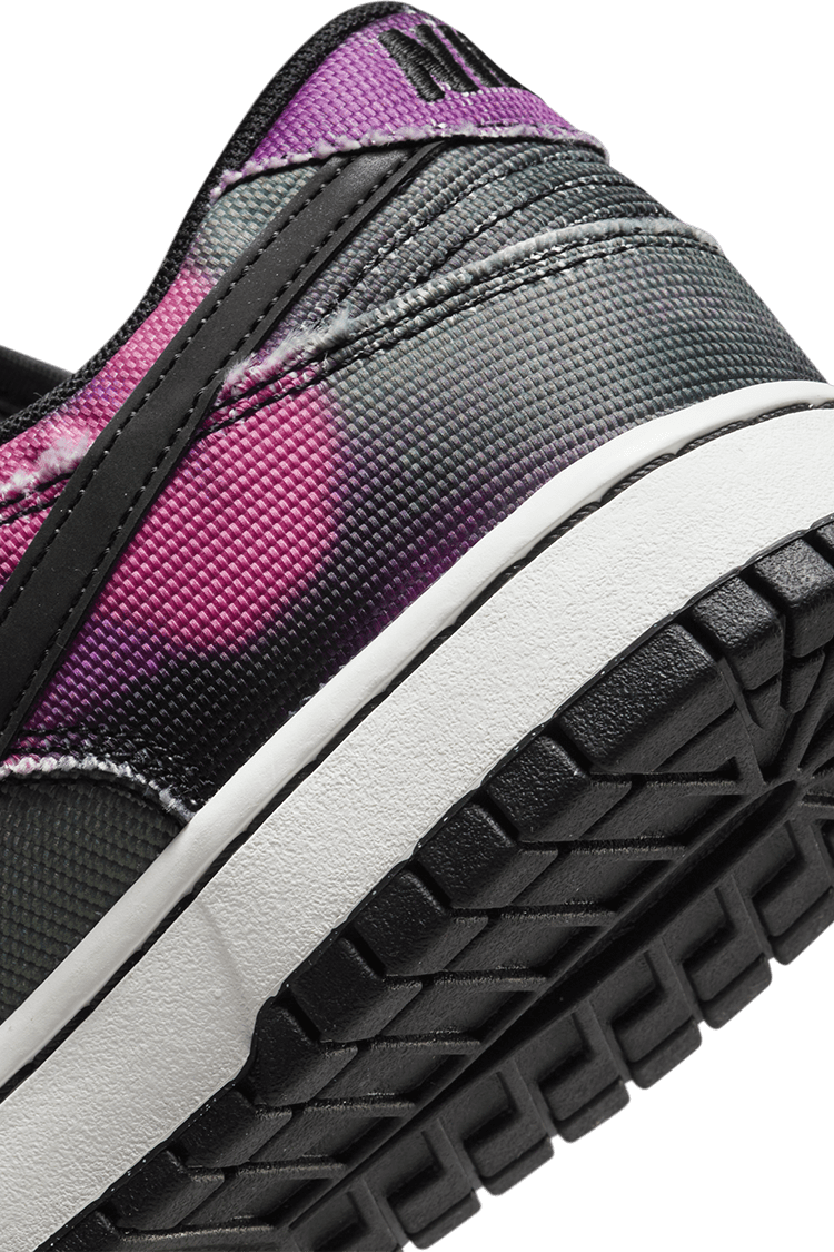 Dunk 低筒 'Graffiti' (DM0108-002) 發售日期