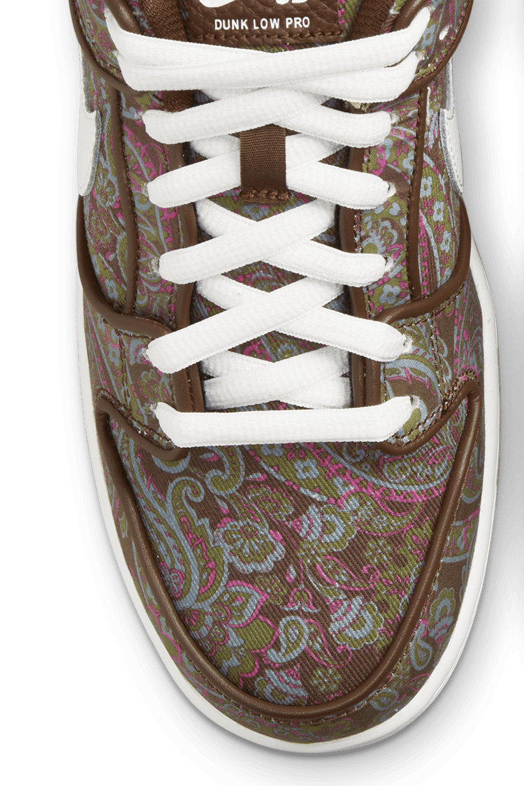 Fecha de lanzamiento del SB Dunk Low "Paisley" (DH7534-200)