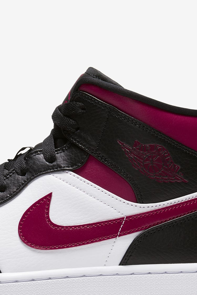 Air Jordan 1 Mid 'Noble Red' Release Date