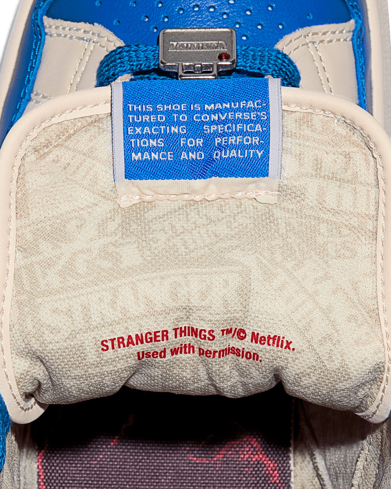 Fecha de lanzamiento de los Converse x Stranger Things "Weapon" (HM4743-100)