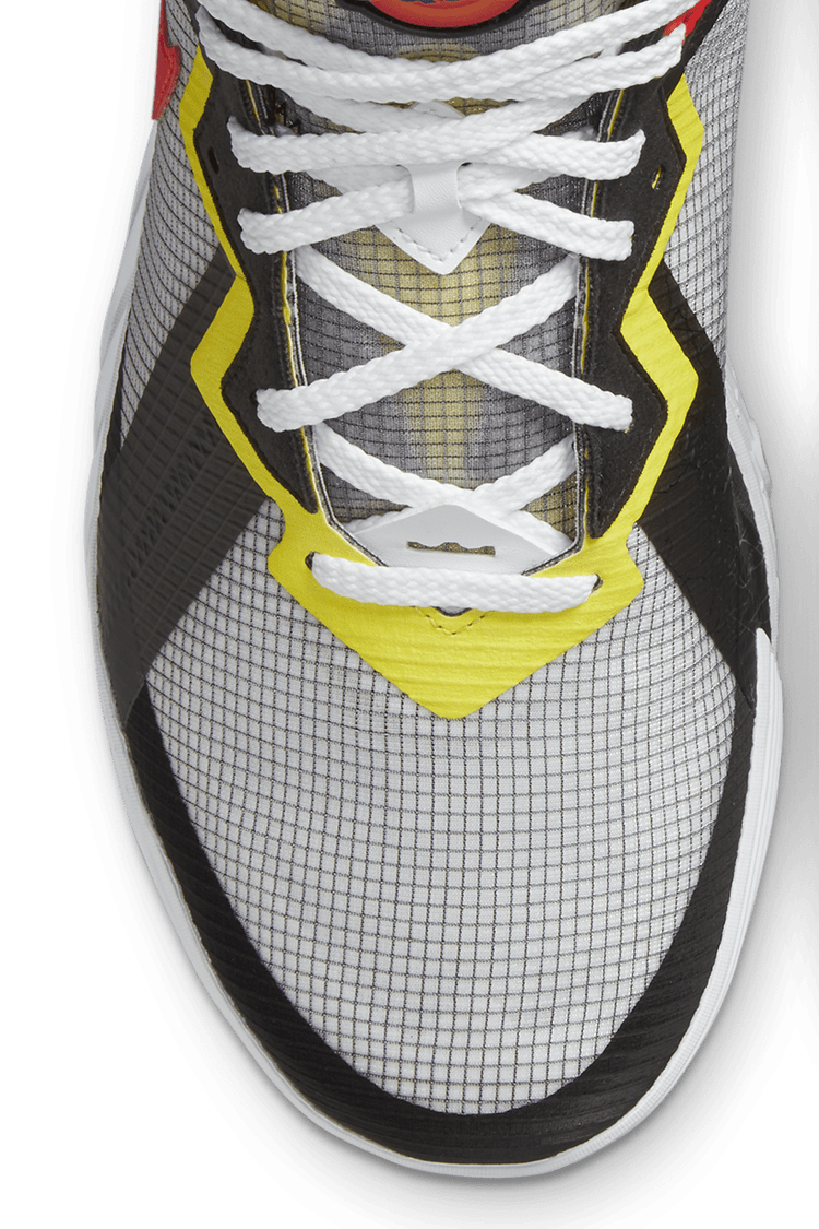 LeBron 18 Low 'Sylvester vs Tweety' Release Date