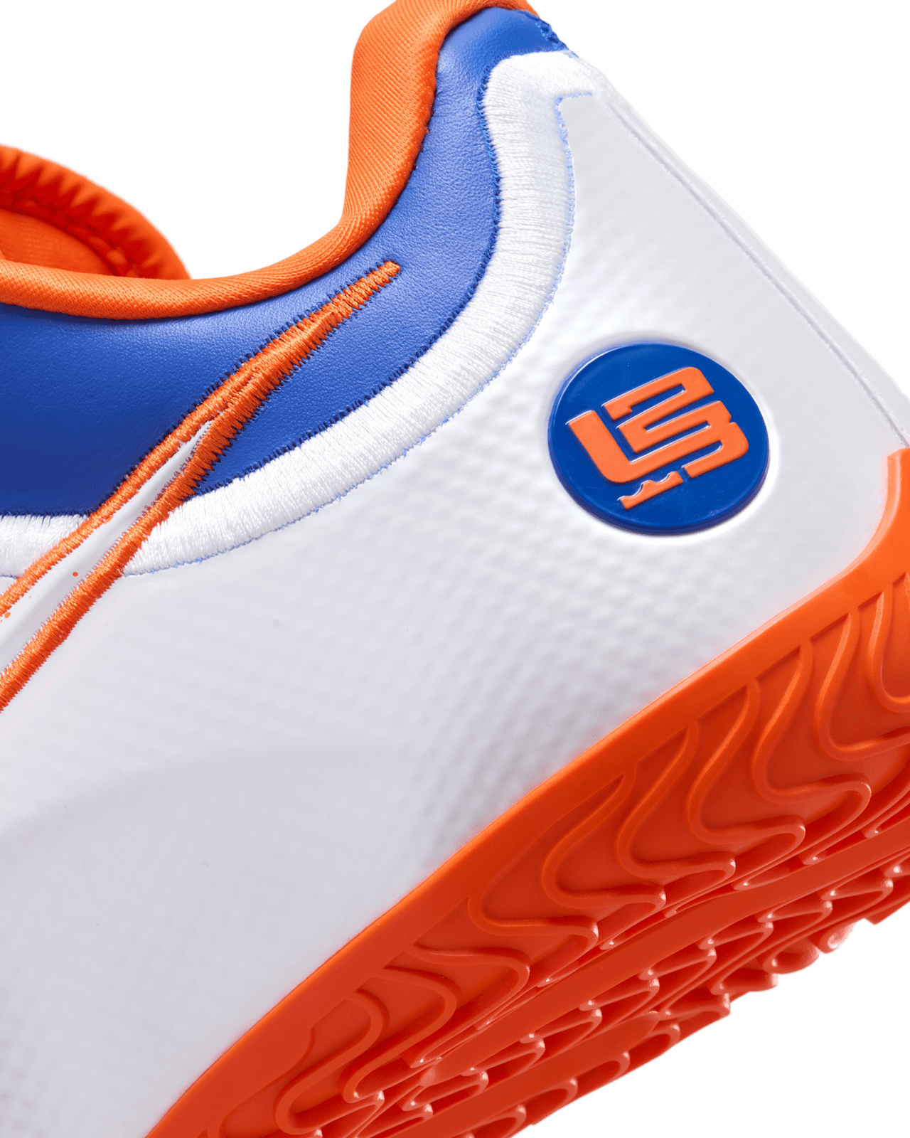 วันเปิดตัว LeBron XXIII EP "Hardwood Classics" "Game Royal and Safety Orange" (IM5124-400)