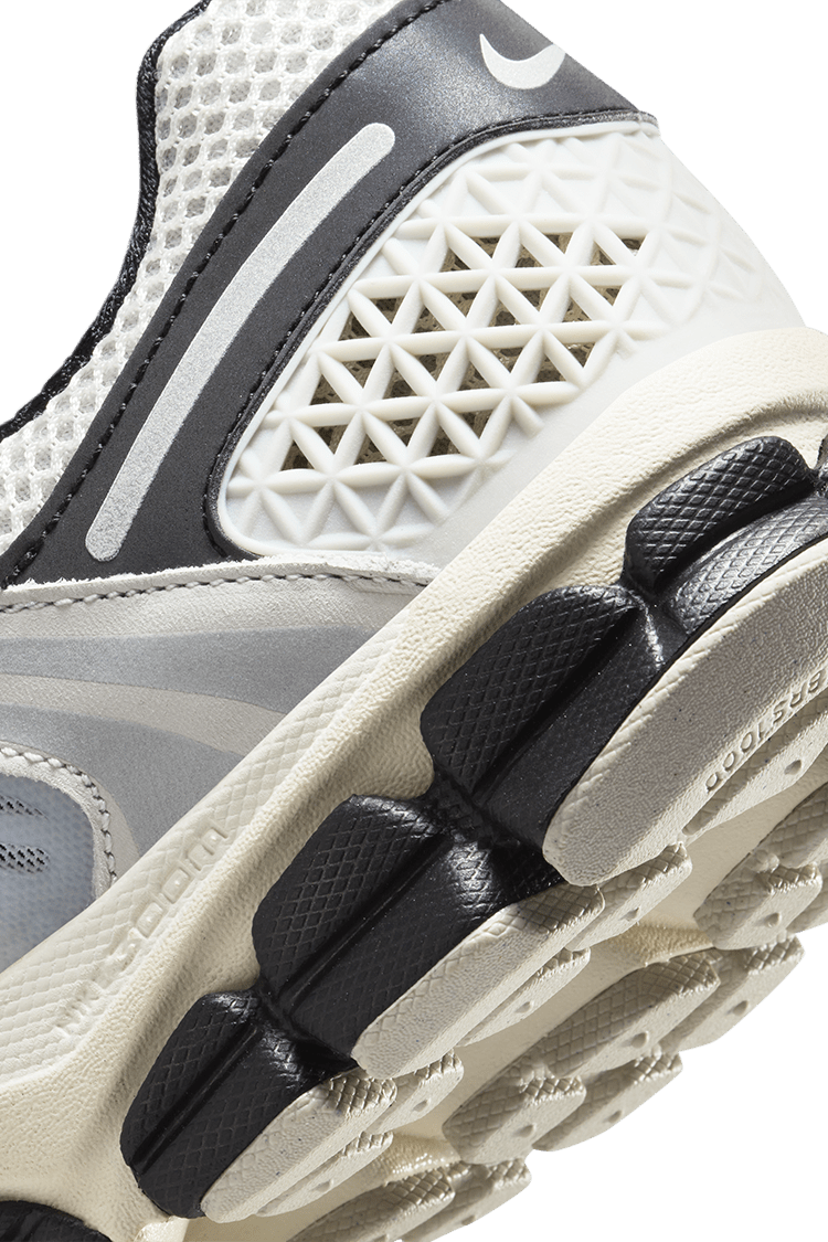 Zoom Vomero 5 'Light Bone and Black' (FN7649-110) 發售日期