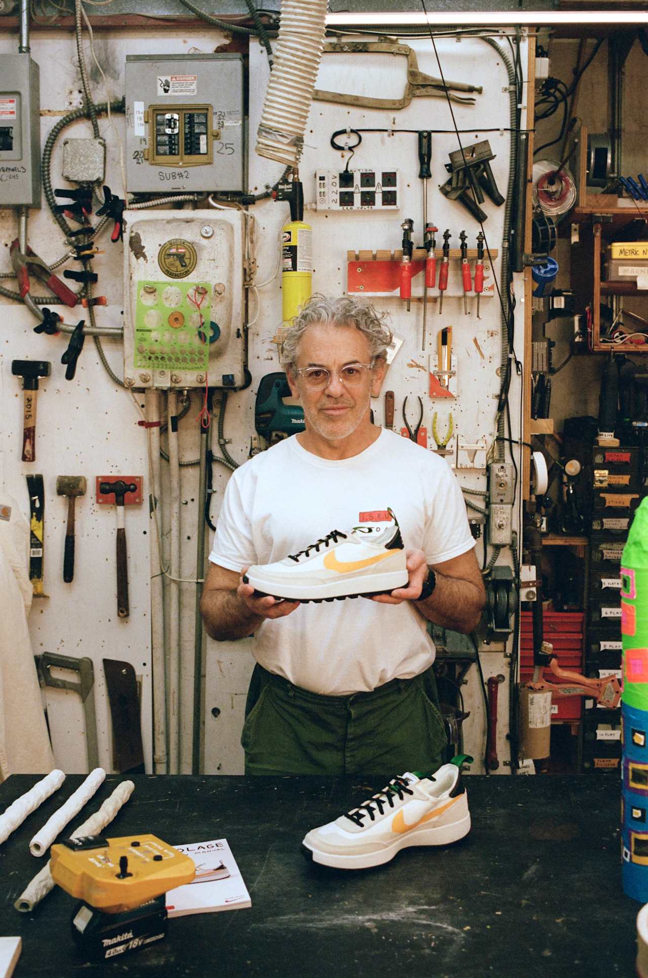 La historia de los Tom Sachs GPS Bricolage