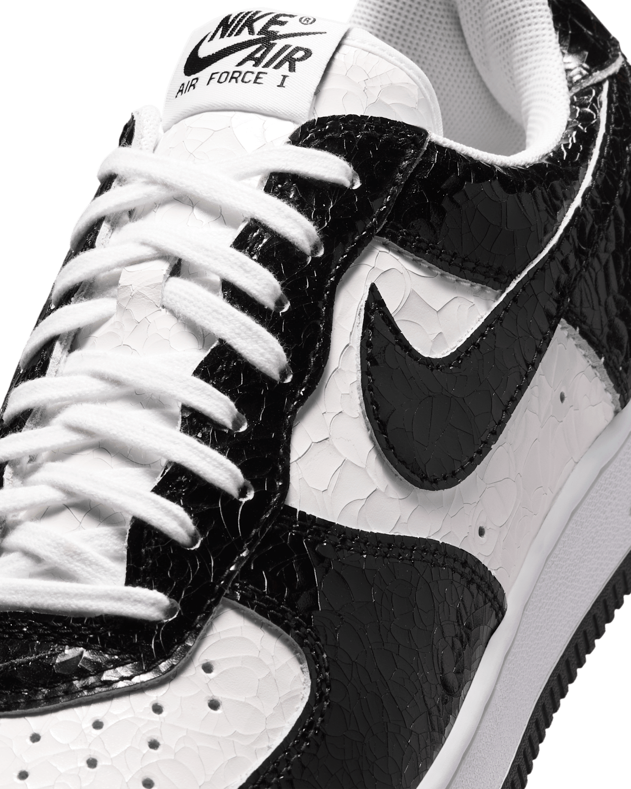 วันเปิดตัว Air Force 1 Low "Black and White" (JA0248-30)