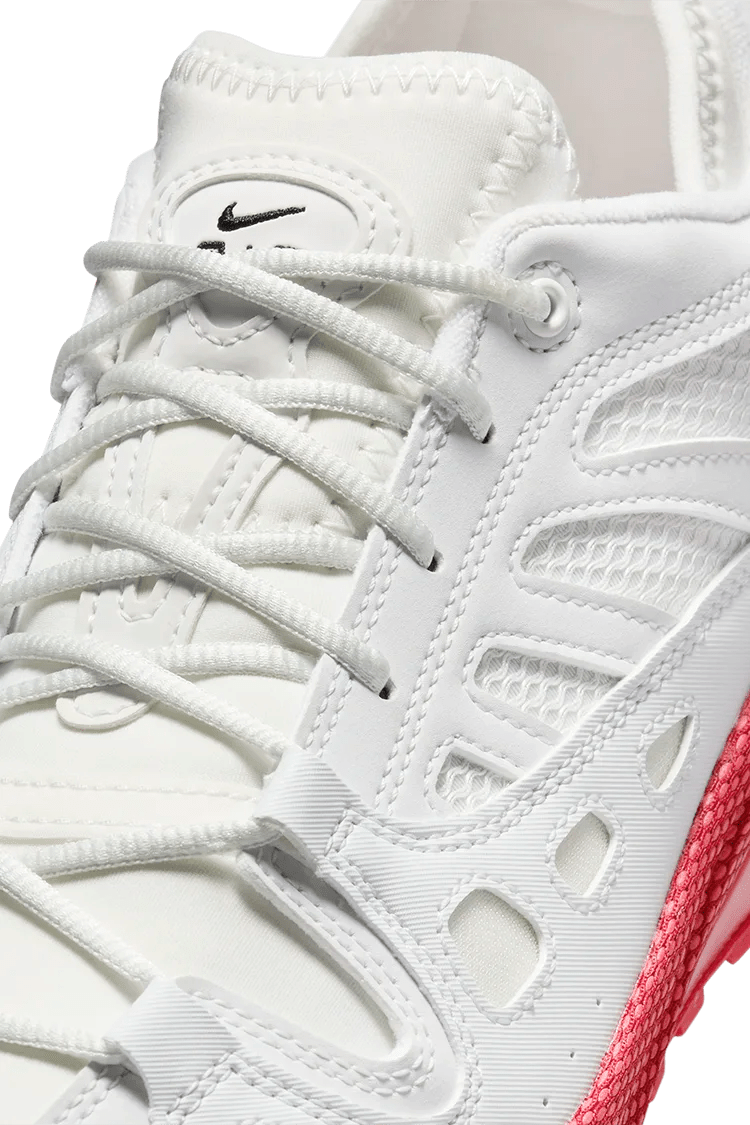 วันเปิดตัว ACG Air Exploraid "Summit White and University Red" (FJ1920-101)