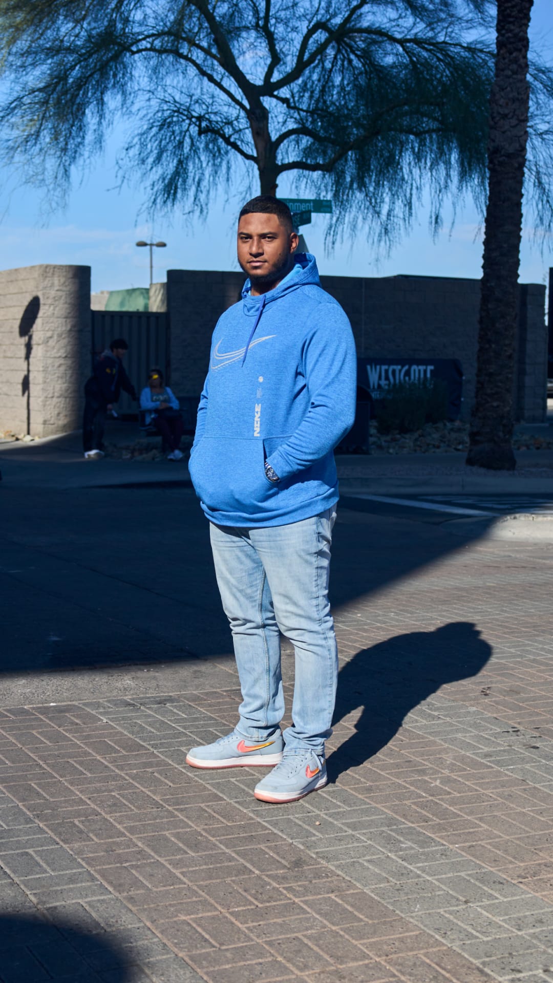 Street SNKRS: Super Bowl LVII