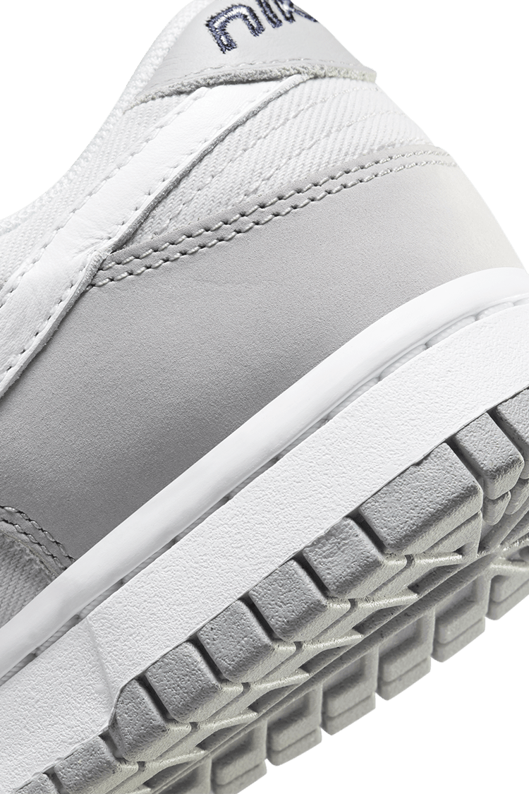 Fecha de lanzamiento del Dunk Low "Light Smoke Grey and Photon Dust" para mujer (FB7720-002)