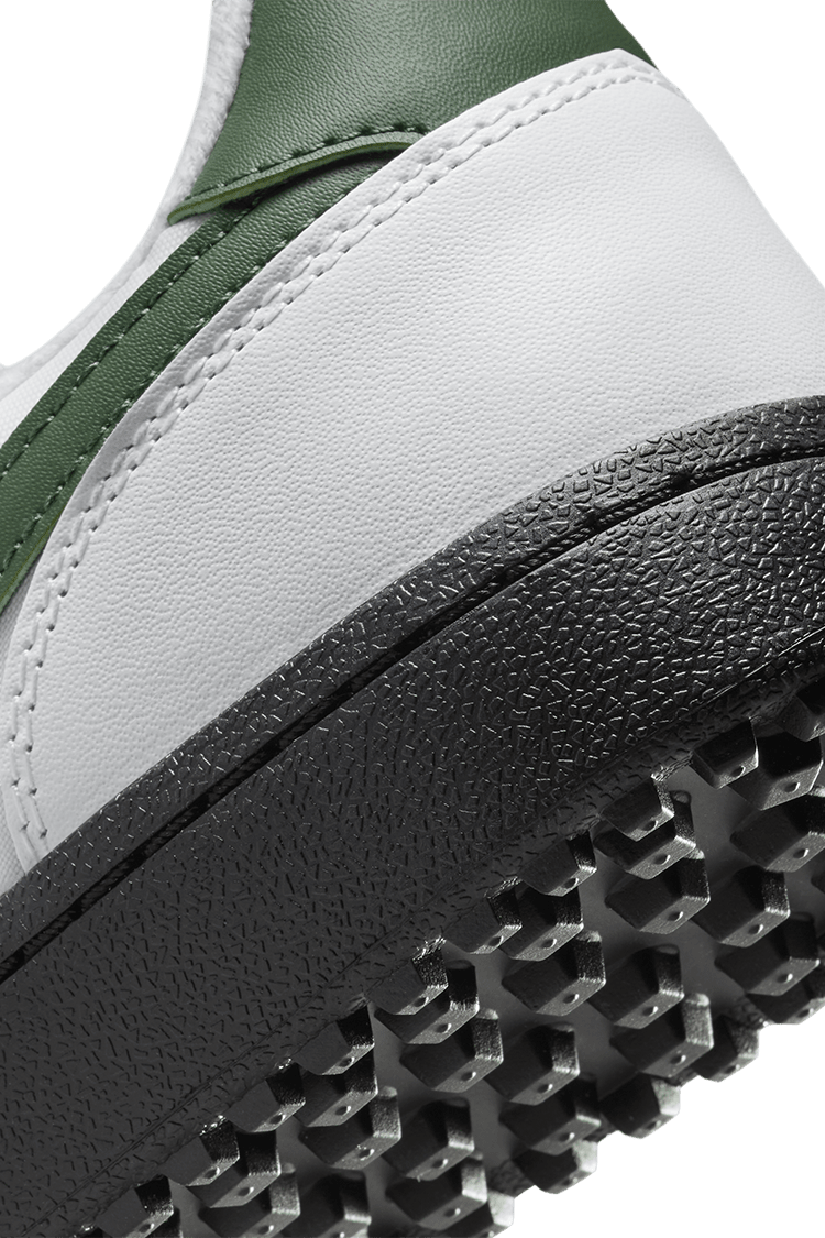 วันเปิดตัว Field General '82 "White and Gorge Green" (FQ8762-104)