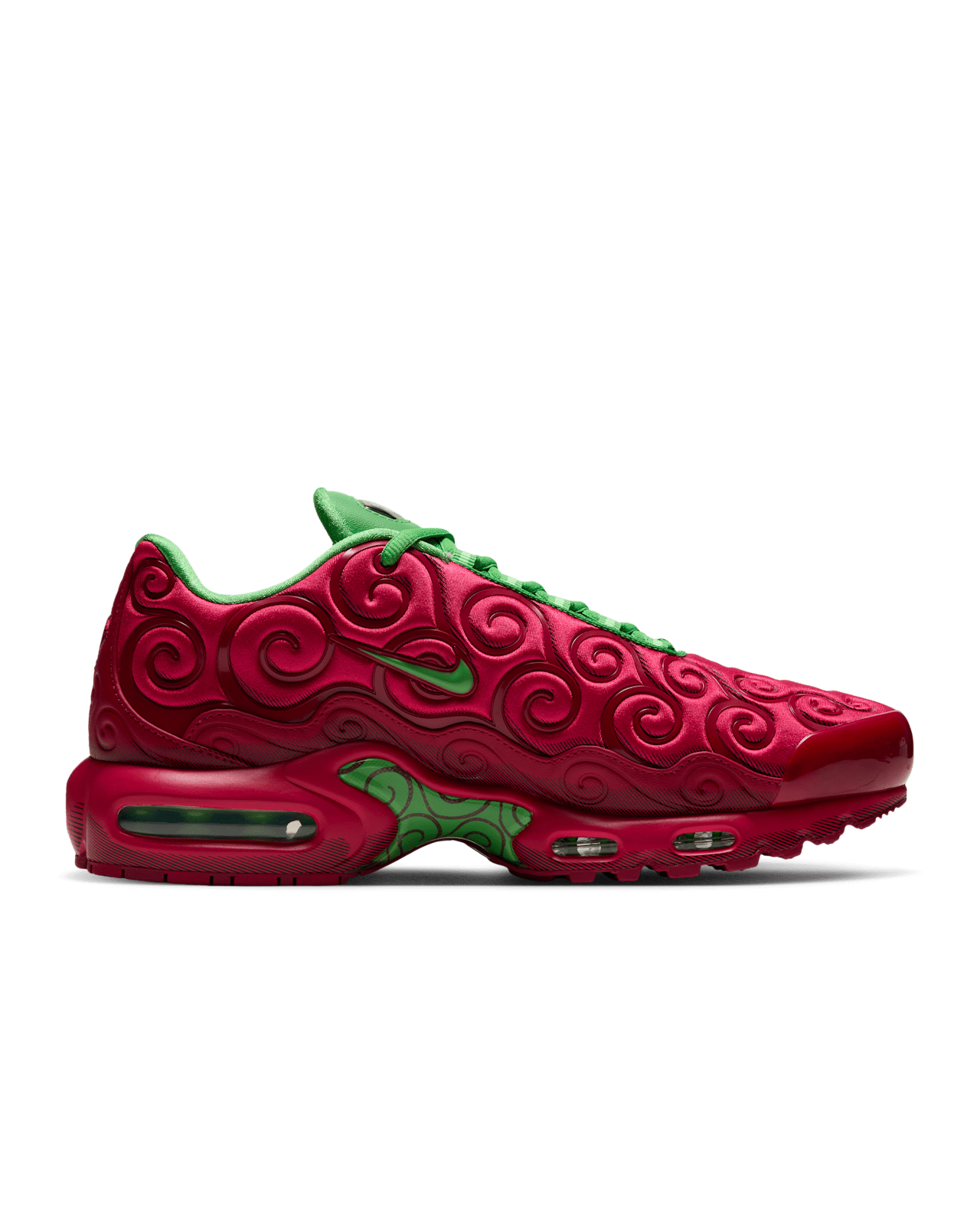 Somewhere: Nike x One Piece SNKRS Pass Details