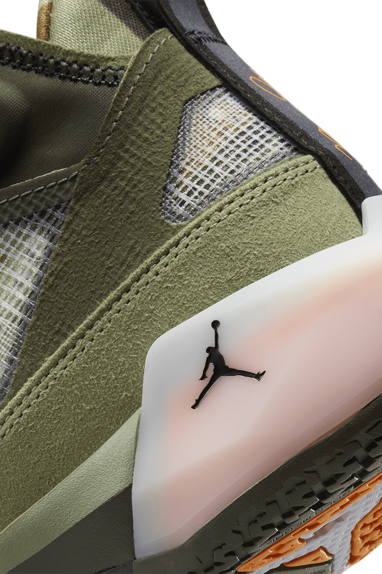 Air Jordan XXXVII x UNDEFEATED 'Oil Green' (DV6255-300) 發售日期