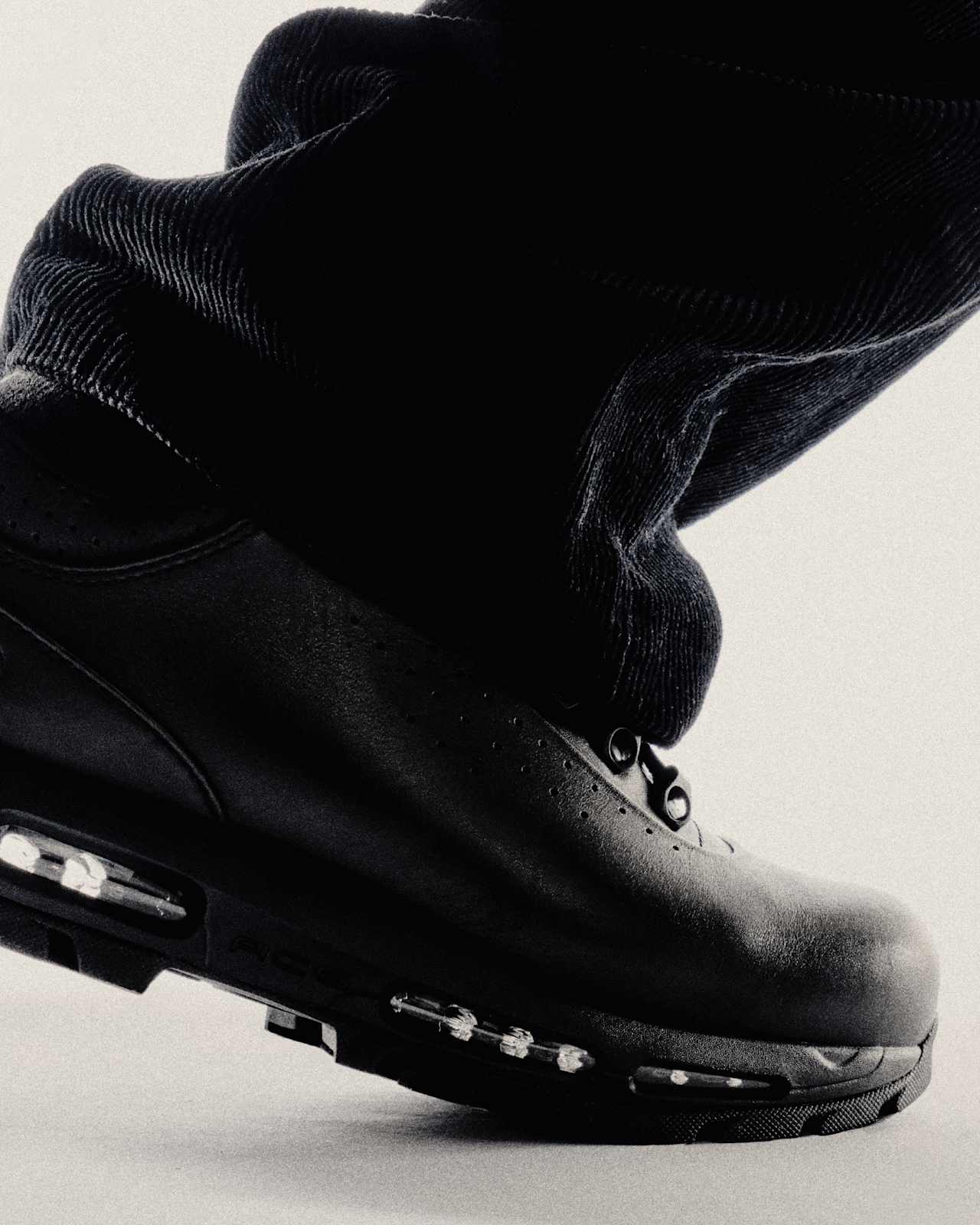 Air Max Goadome Low 'Black' (IQ0641-001) Release Date