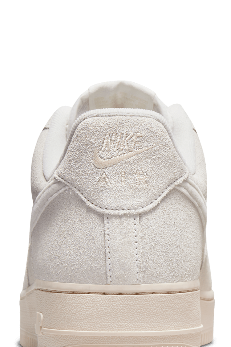 Air Force 1 "Winter Premium Summit White" (DO6730-100) – Erscheinungsdatum