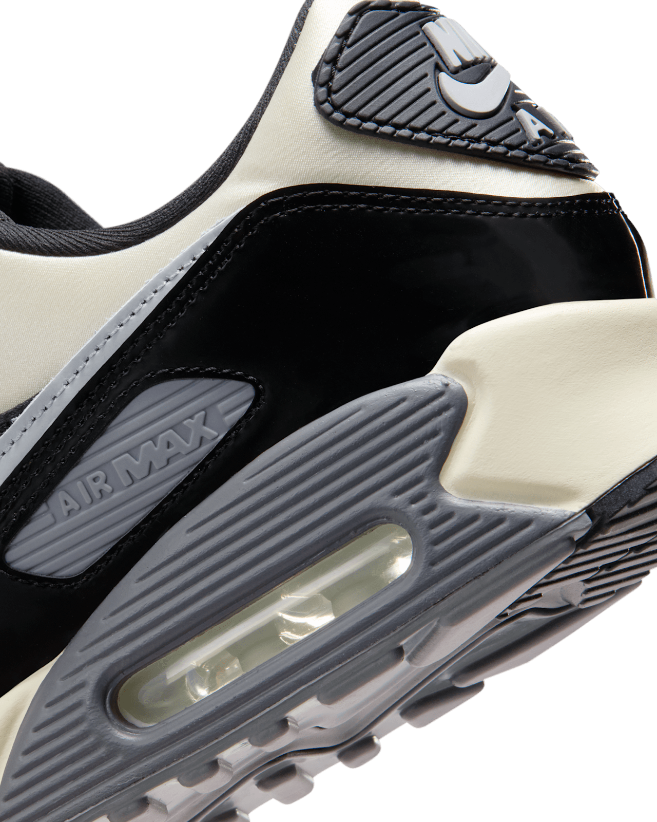 Air Max 90 „Coconut Milk and Black” (IO4468-100) – data premiery