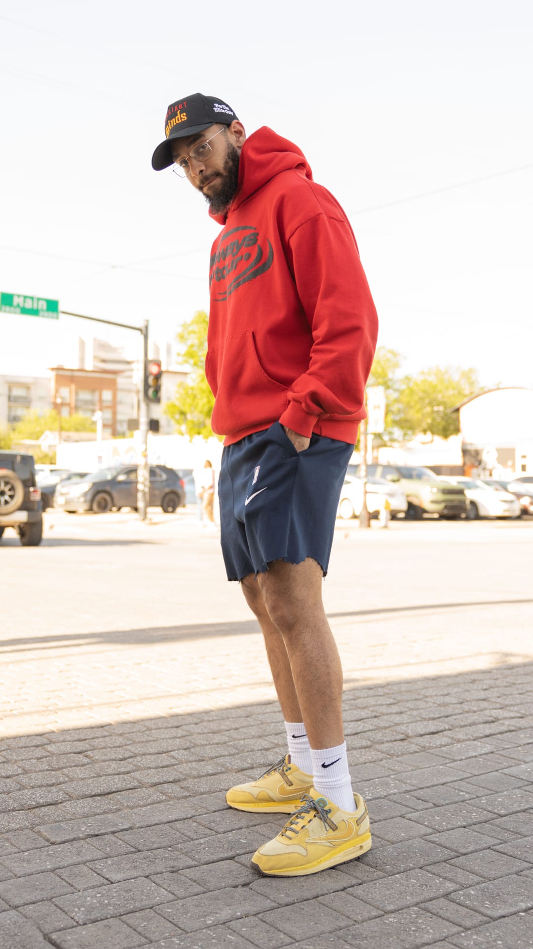 Street SNKRS：Sneaker Politics