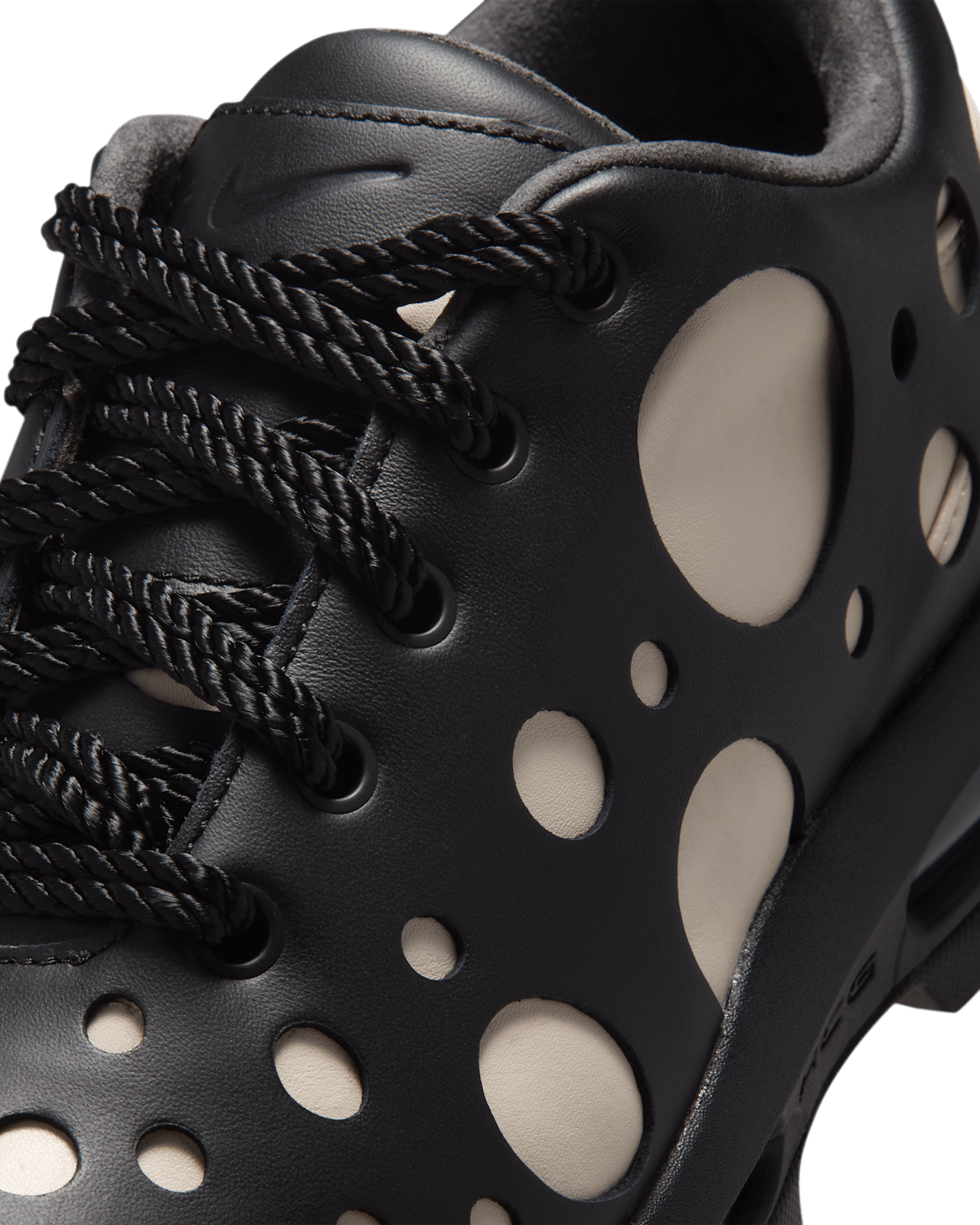 Fecha de lanzamiento de los Air Max Goadome Low "Light Orewood Brown and Black" (R2174-100)