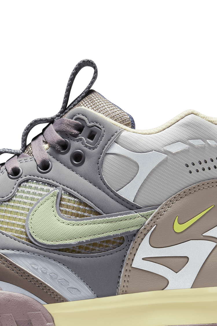 วันเปิดตัว Air Trainer 1 "Light Smoke Grey and Honeydew" (DH7338-002)