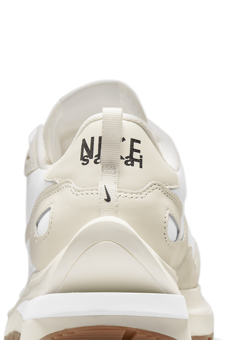 Nike x sacai VaporWaffle "White and Gum" (DD1875-100) – Data del lancio