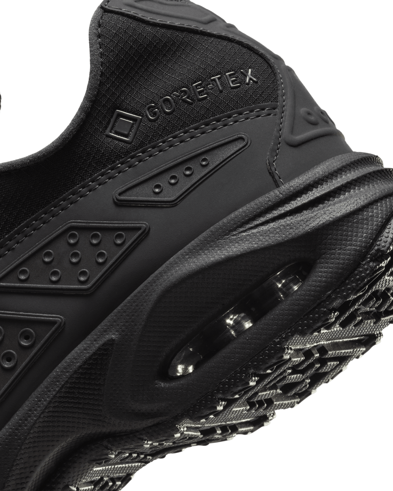 Air Max SNDR GORE-TEX ‚Black and Dark Smoke Grey‘ (FZ4238-001) – datum uvedení