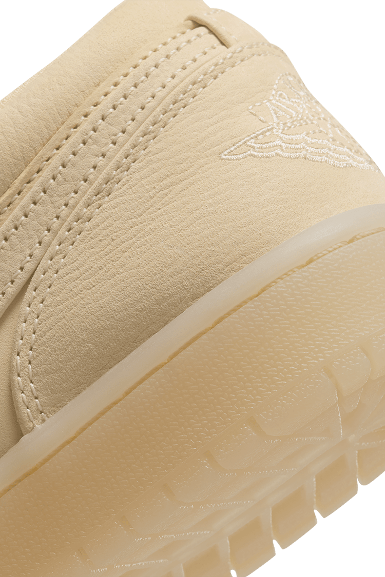 Fecha de lanzamiento del Air Jordan 1 Low "Pale Vanilla" (FZ3972-294)