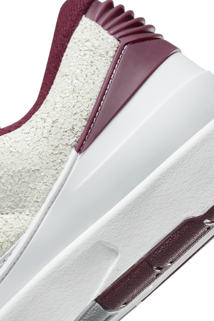 Fecha de lanzamiento del Air Jordan 2 Low "Cherrywood" (DV9956-103) 