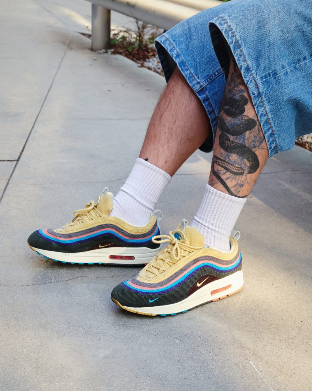 Street SNKRS: 95 SYNDROME KASINA DOSAN