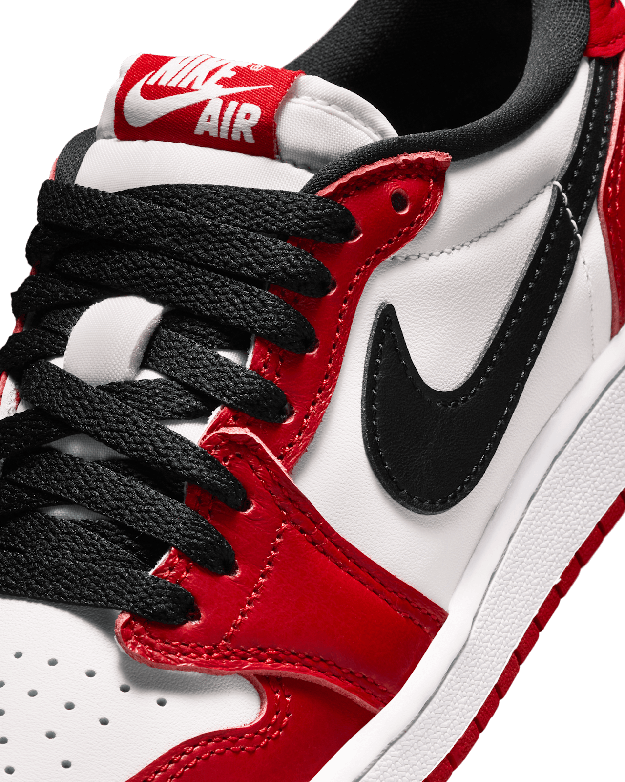 Big Kids' Air Jordan 1 Low OG 'Chicago' (HQ6999-600)