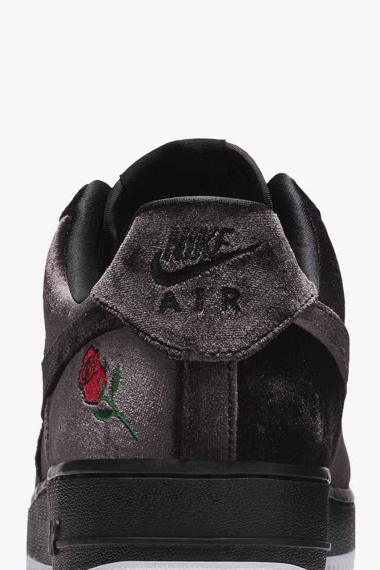 Nike air force rose velvet best sale