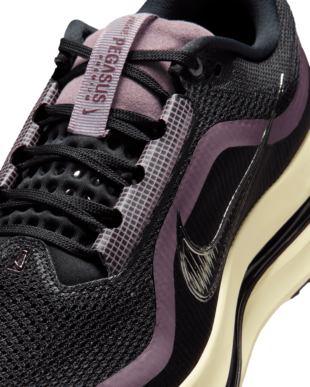 Pegasus Premium x A Ma Maniére "Black and Burgundy Crush" (IM0701-001) – Erscheinungsdatum