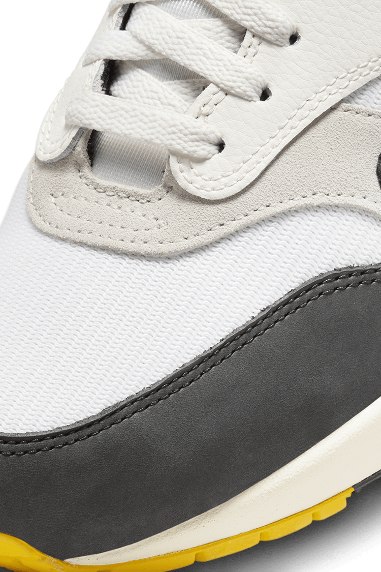 Air Max 1 'Light Bone and University Gold' (FN7487-133) 發售日期