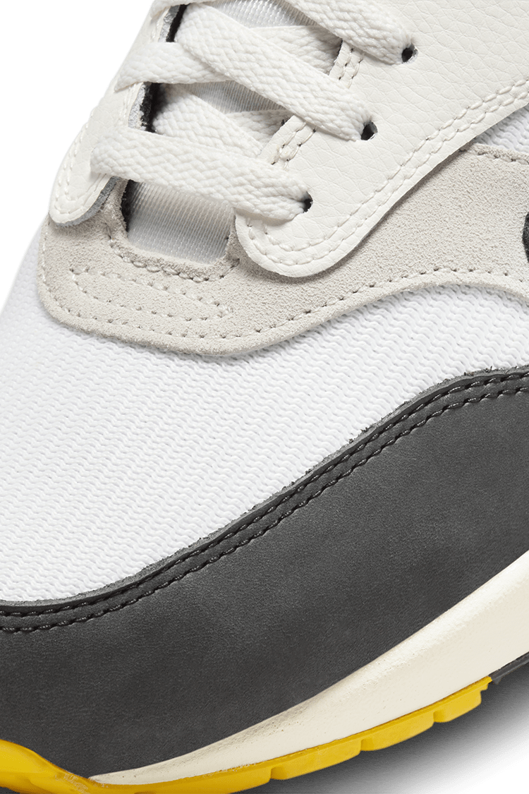 Air Max 1 'Light Bone and University Gold' (FN7487-133) Release Date