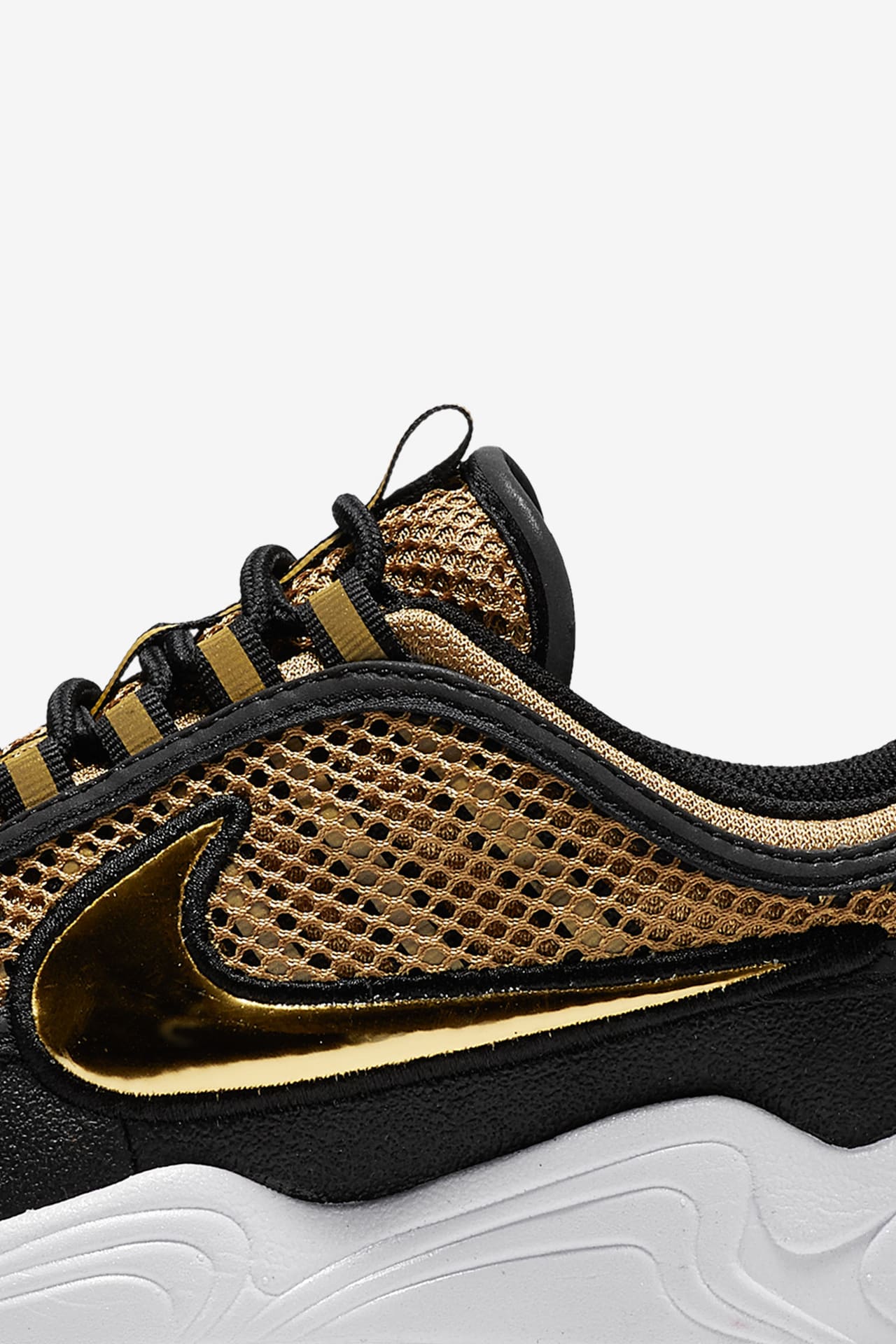 Nike Air Zoom Spiridon 'Golden Shine'. Nike SNKRS